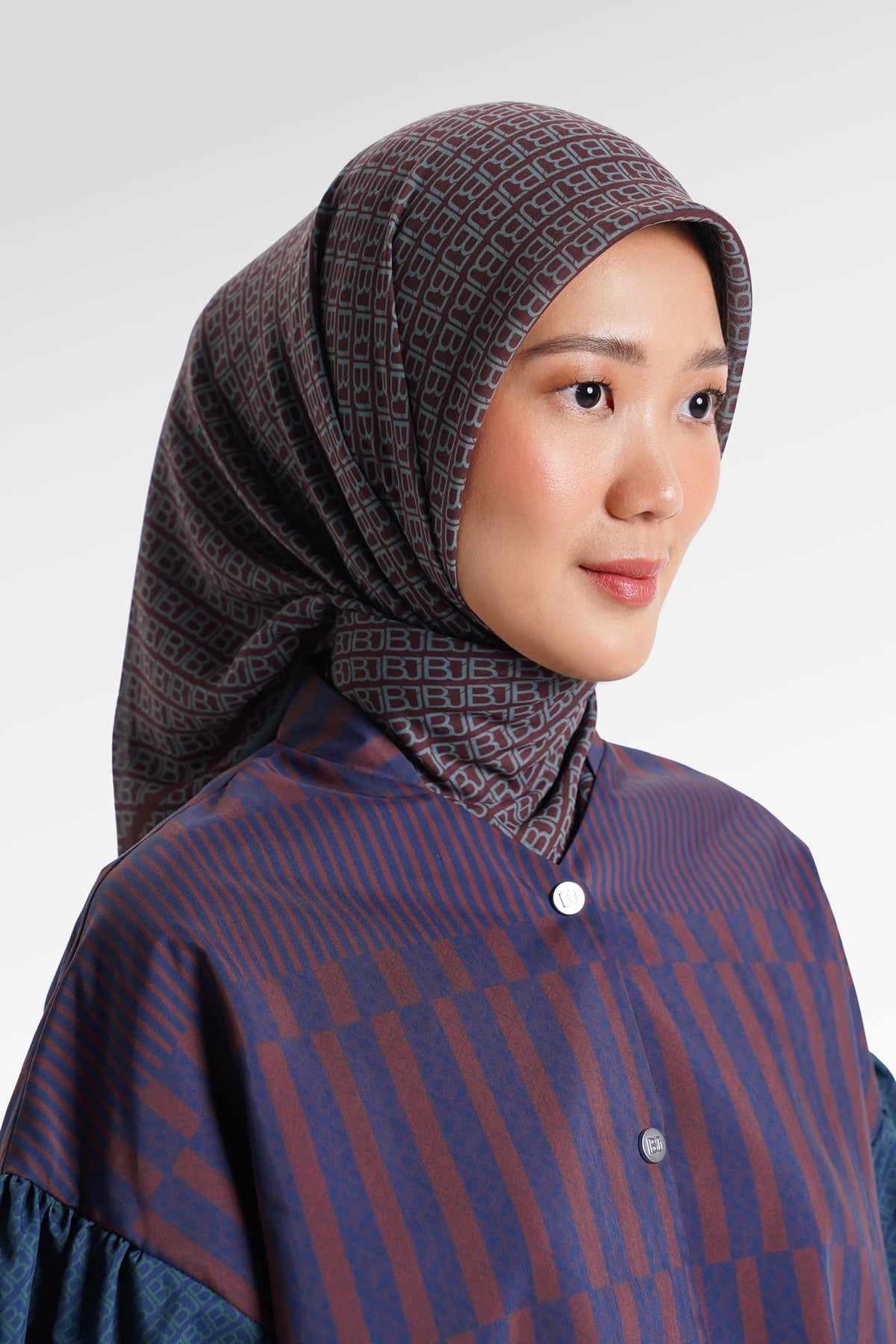Mono Diagonal Scarf - Gingerbread