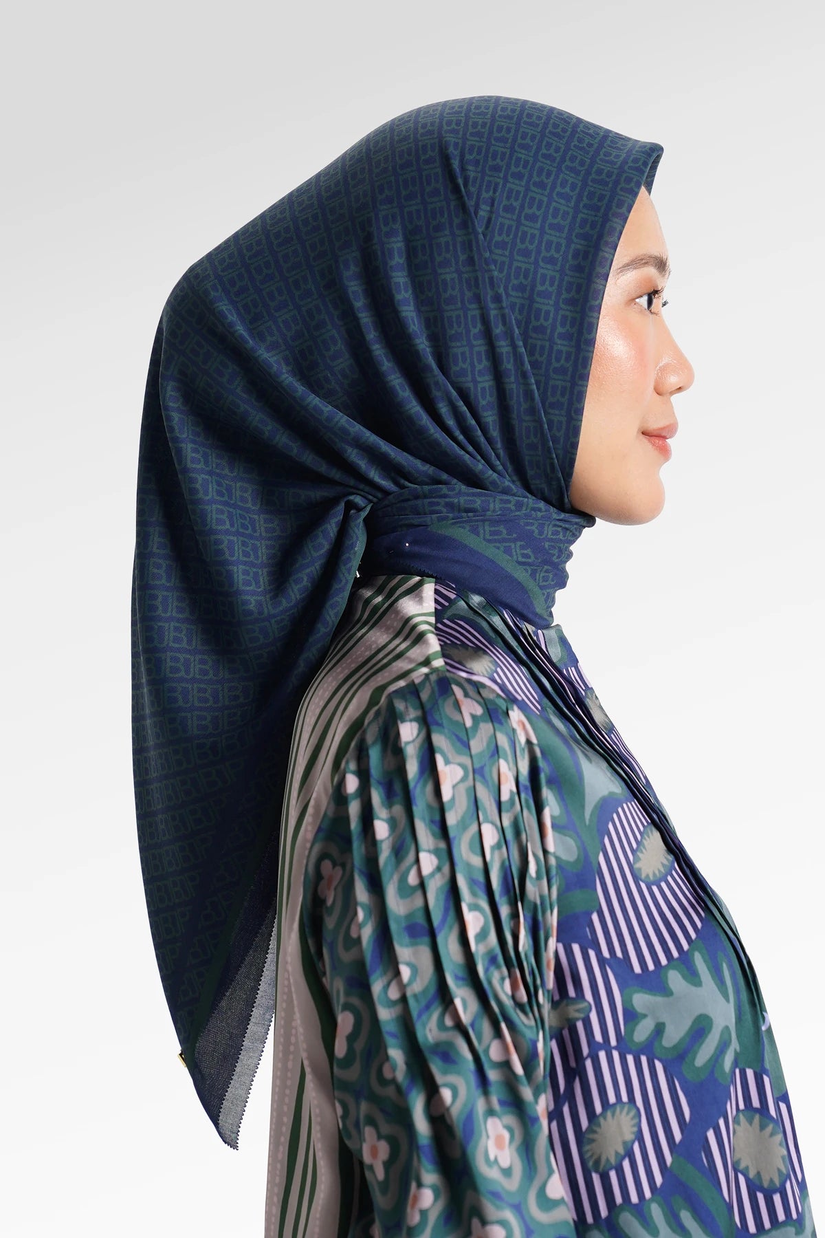 Mono Diagonal Scarf - Midnight