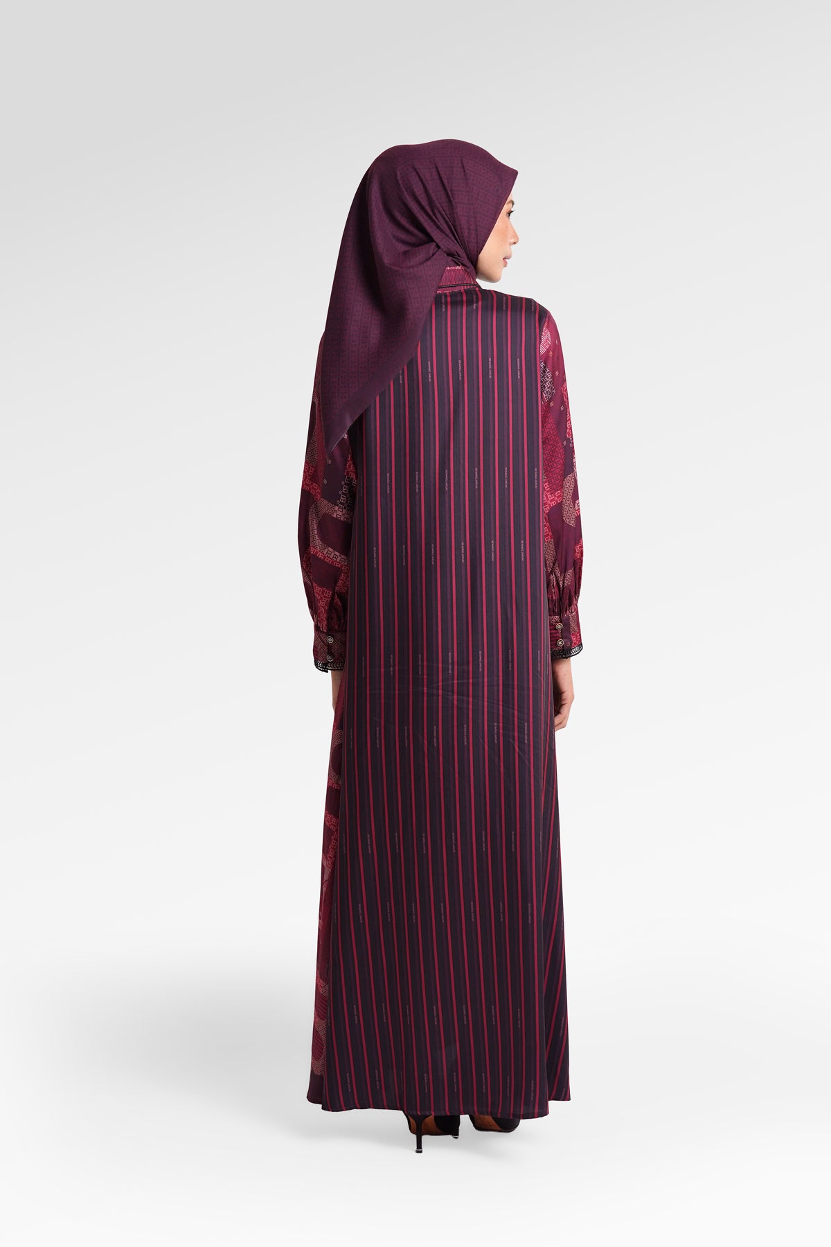 Mono Line Maxi Dress - Berry