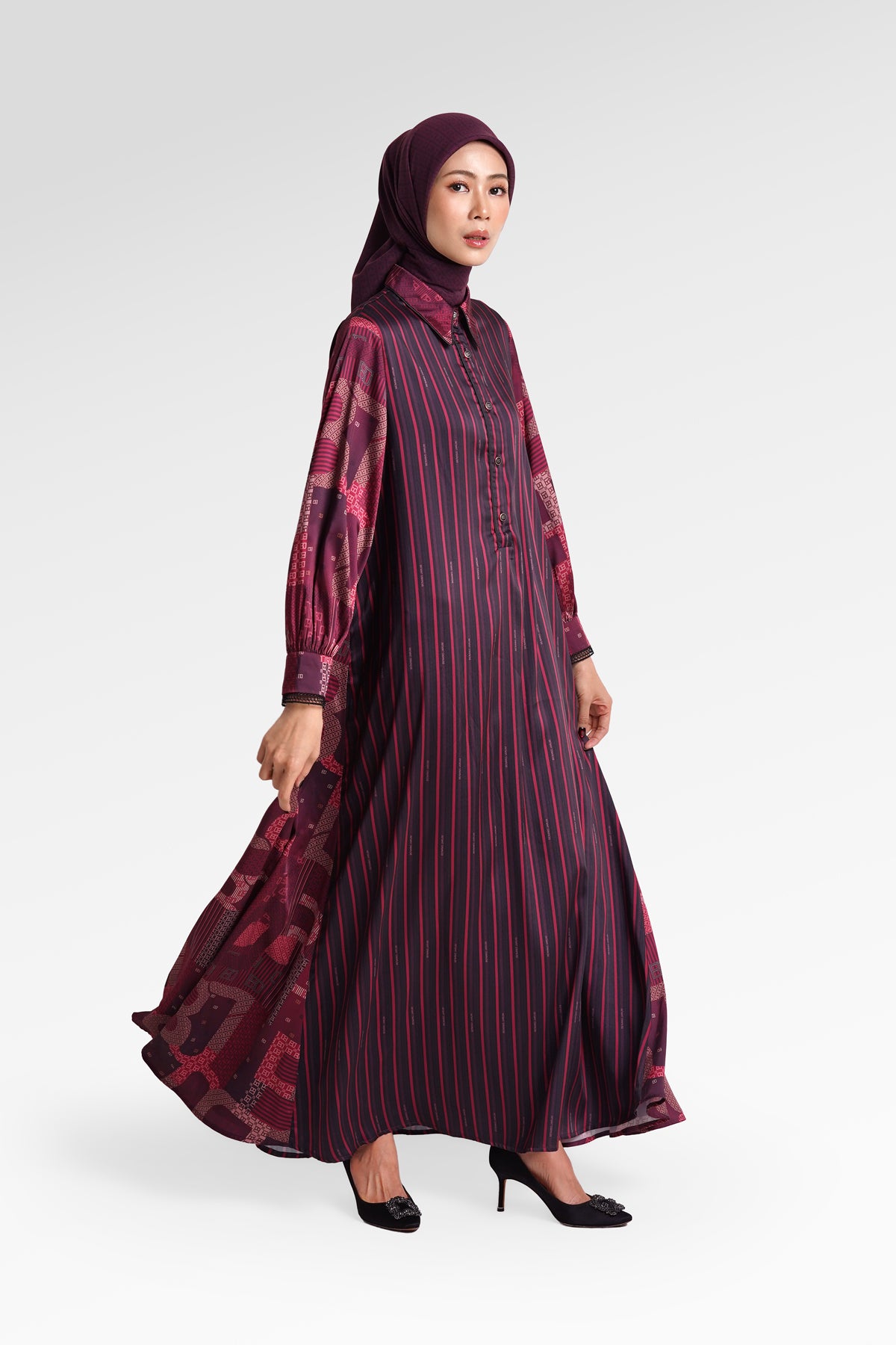 Mono Line Maxi Dress - Berry