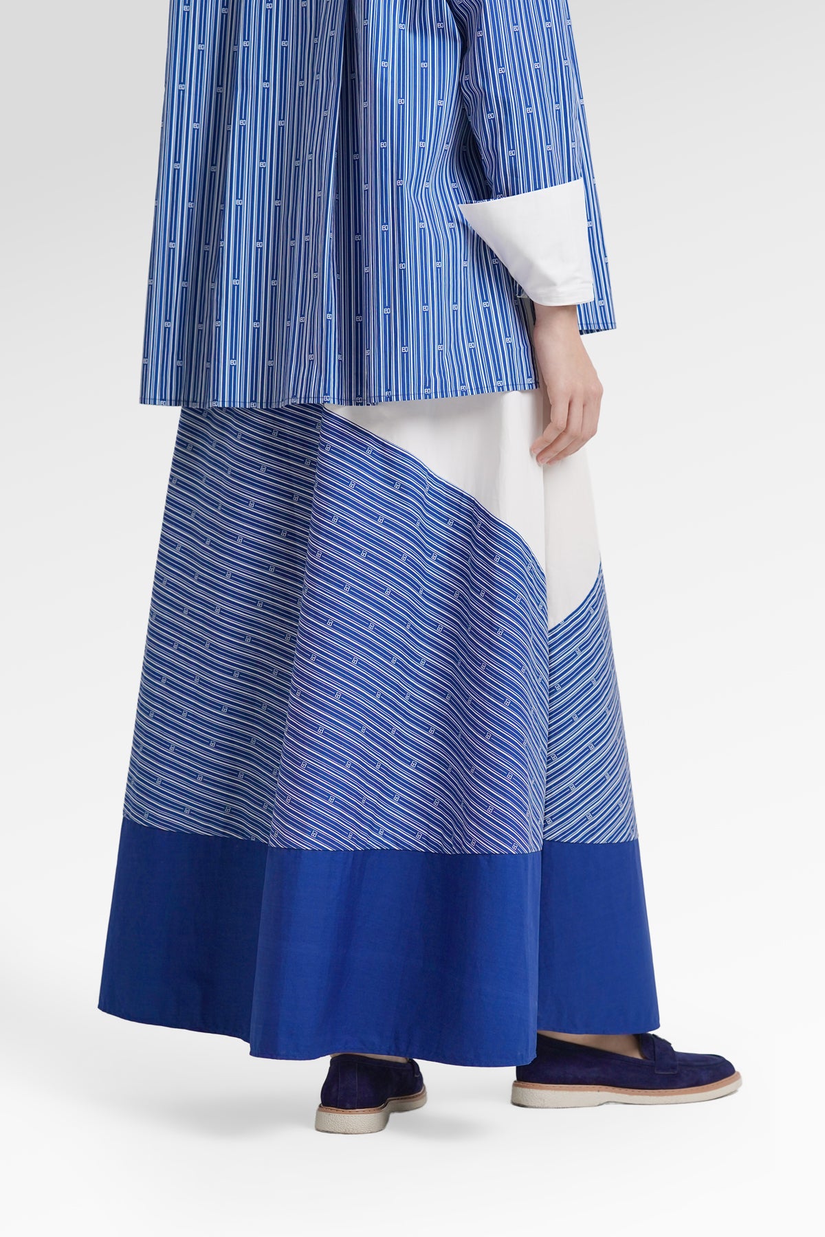 Mono Line Skirt - Timeless Blue