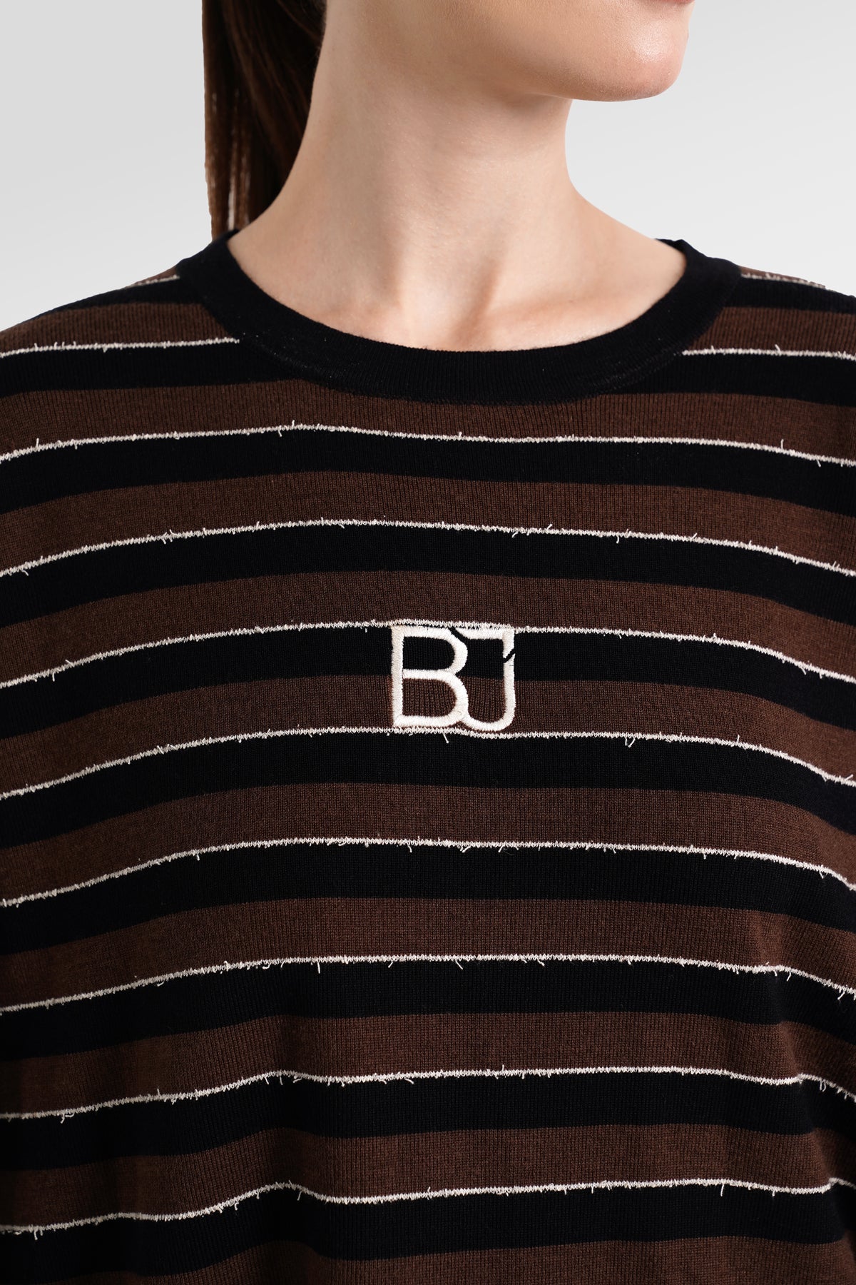 Mono Stripes Knit - Black Choco