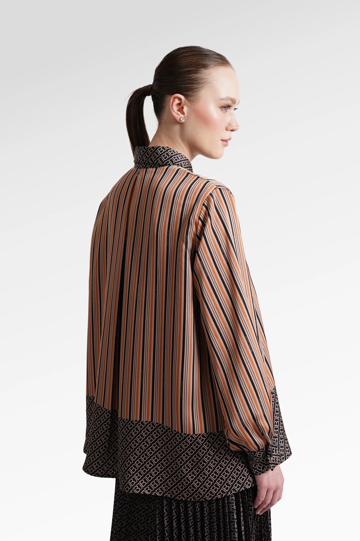 Mono Line Satin Shirt - Black