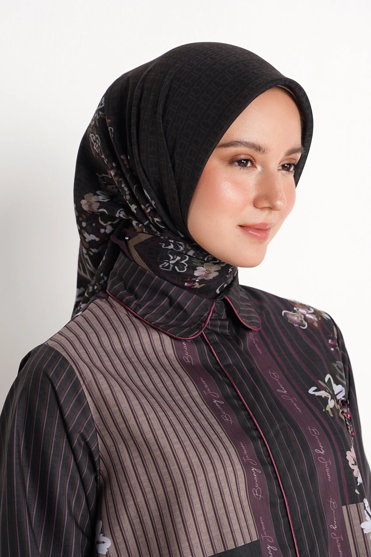 Metanoia Scarf - Comma