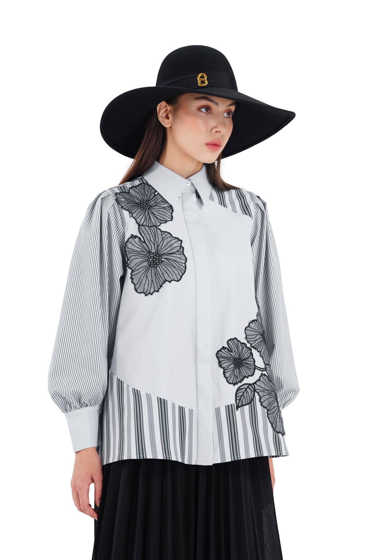 Nixie Embroidery Shirt - Ash Grey