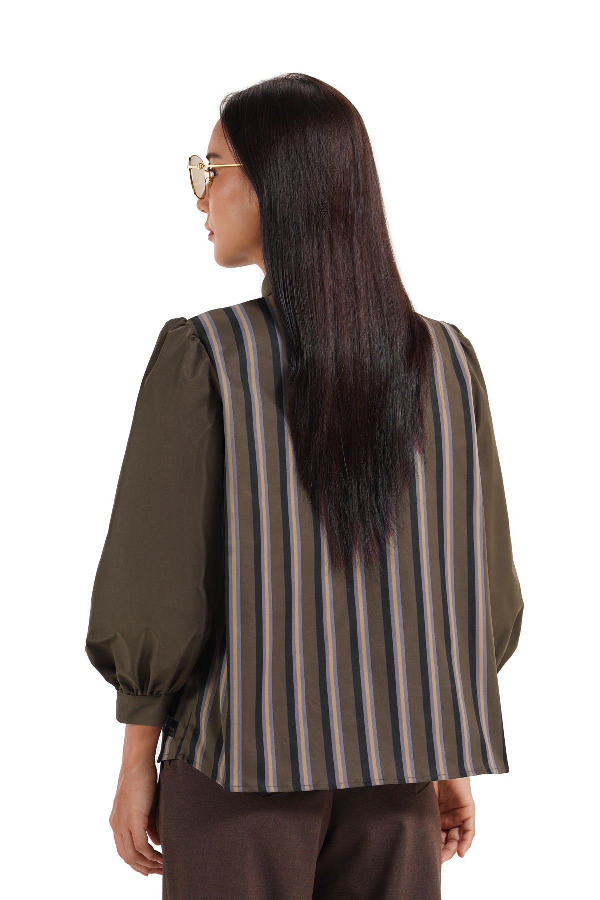 Noira Embroidery Shirt - Mousse