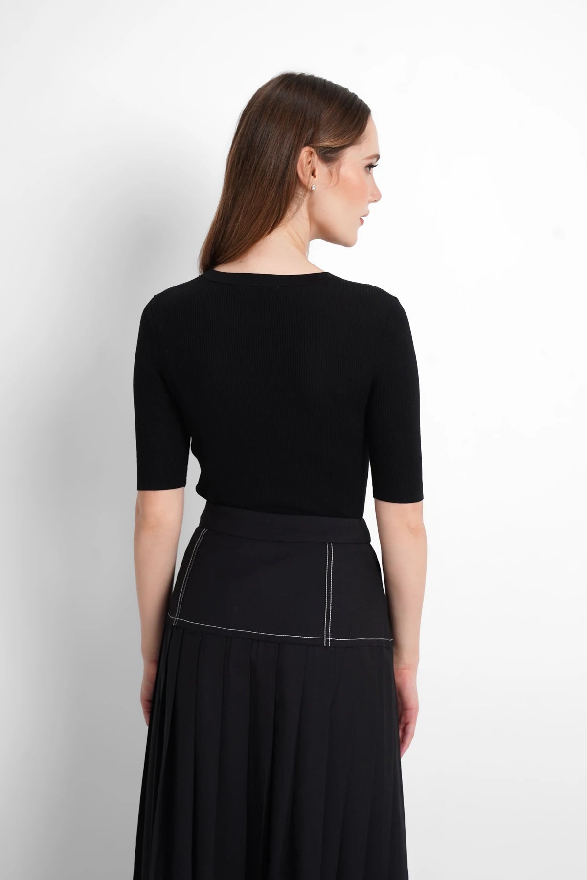 Olivia Basic Top - Black