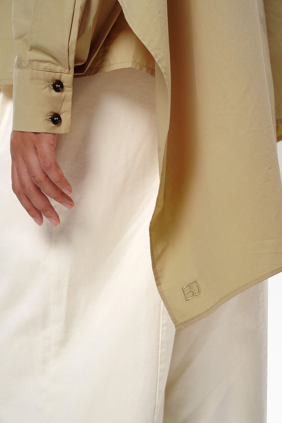 Rhea Cape Shirt - Khaki