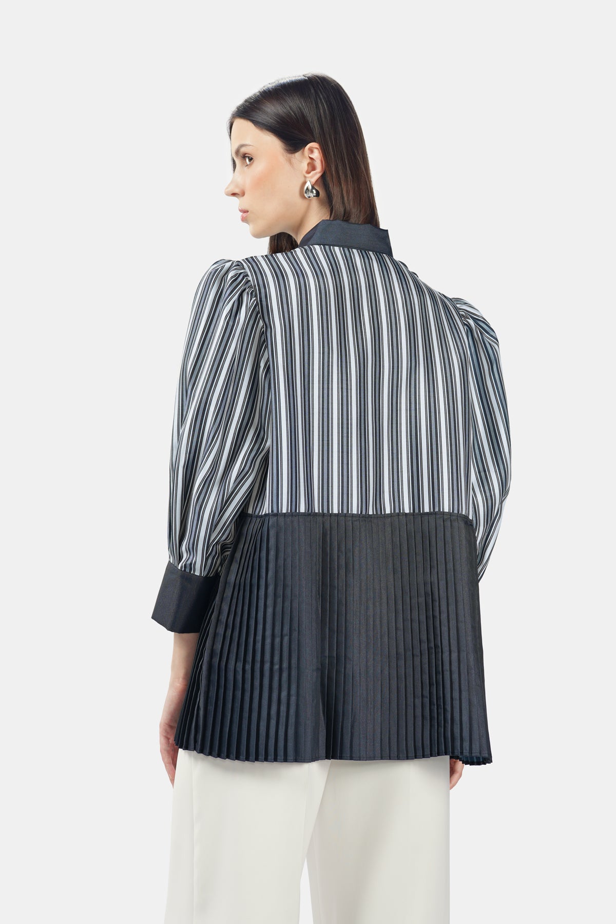 Rora Pleats Shirt - Charcoal