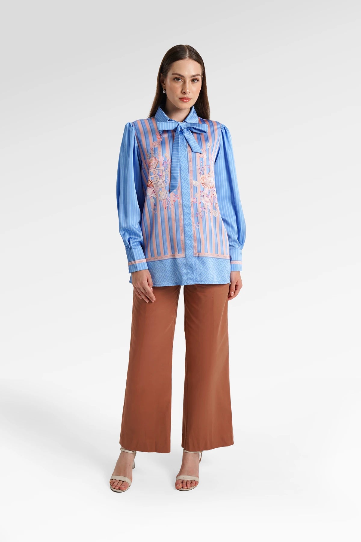 Secret Of The Sea Bow Shirt - Clownfish