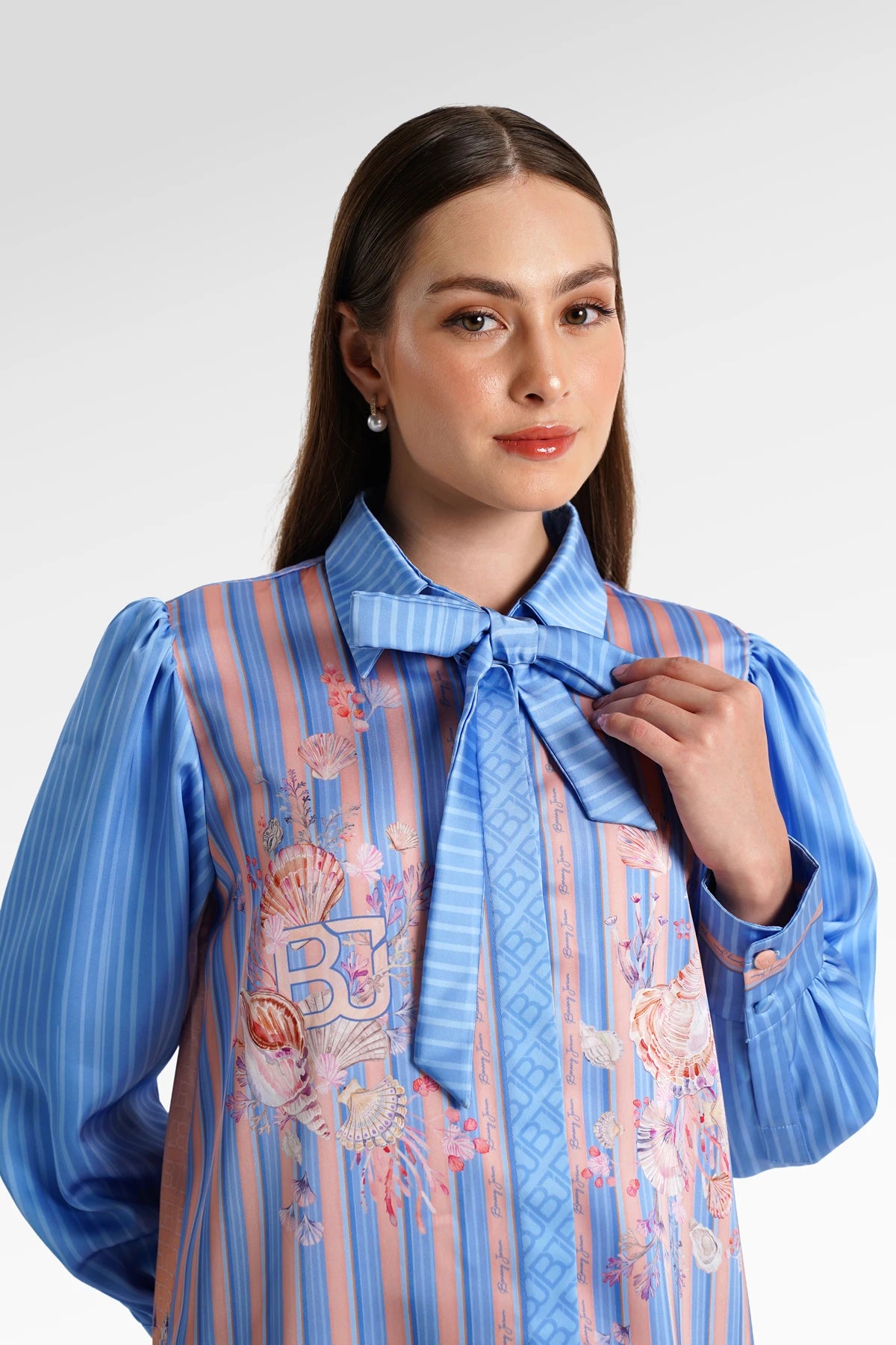 Secret Of The Sea Bow Shirt - Clownfish