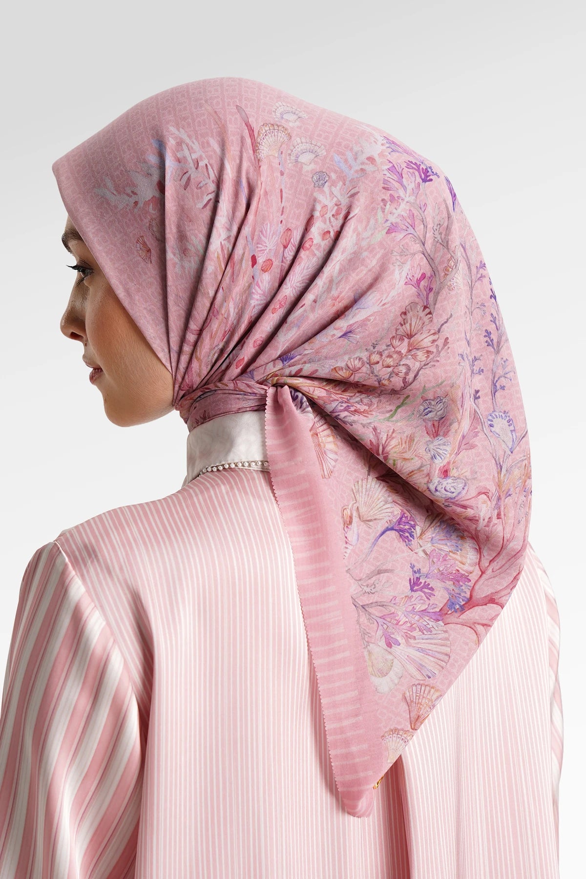Secret Of The Sea Scarf - Jellyfish