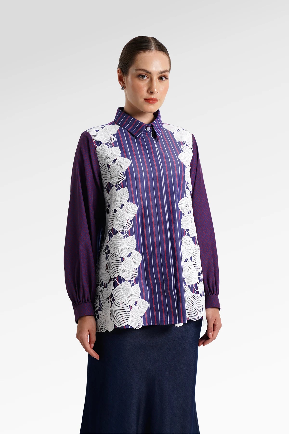 Secret Of The Sea Back Pleated Shirt - Clownfish