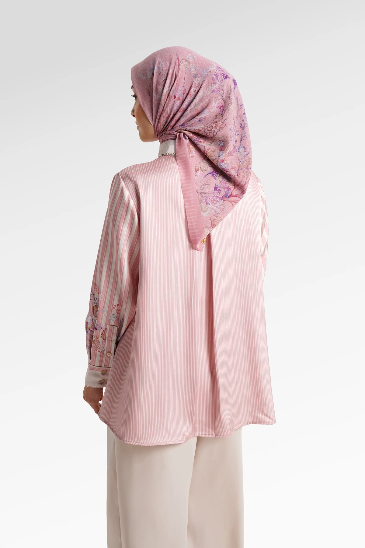 Secret Of The Sea Collar Shirt - Jellyfish