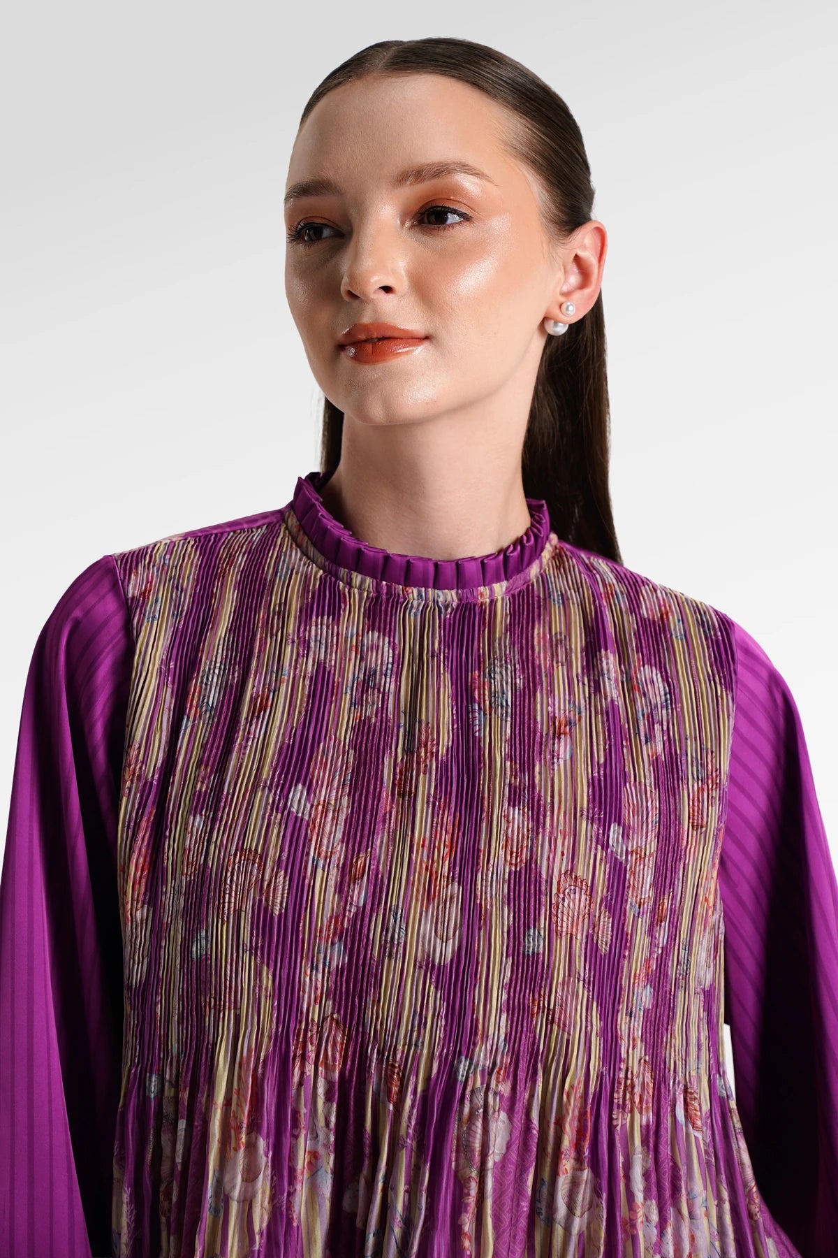 Secret Of The Sea Pleated Blouse - Algae
