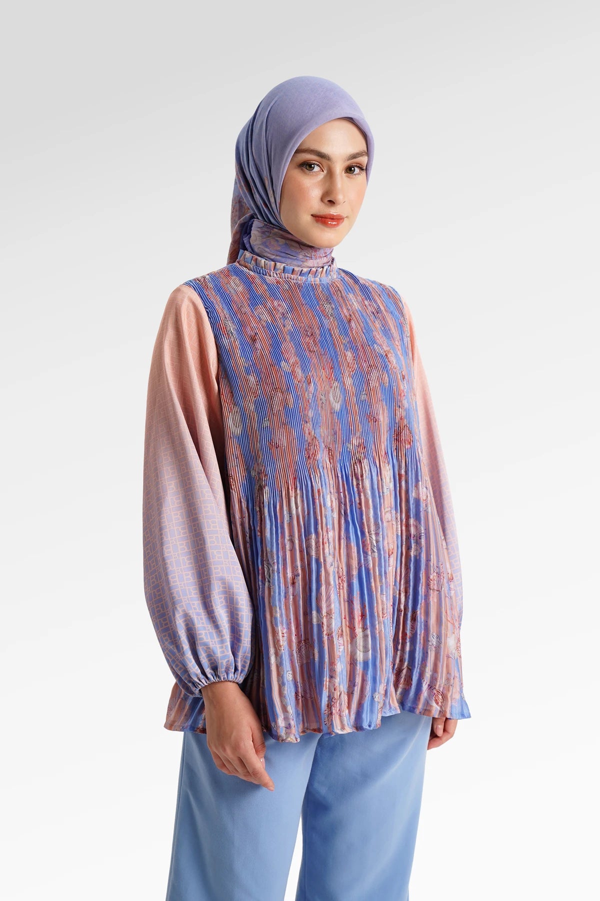 Secret Of The Sea Pleated Blouse - Clownfish