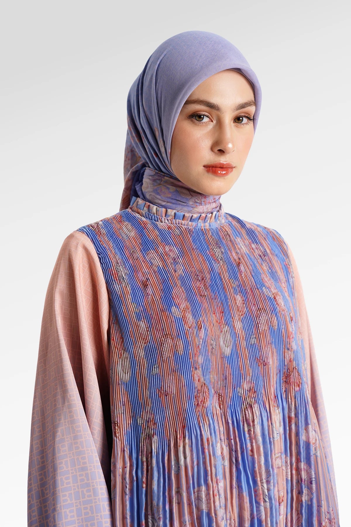 Secret Of The Sea Pleated Blouse - Clownfish