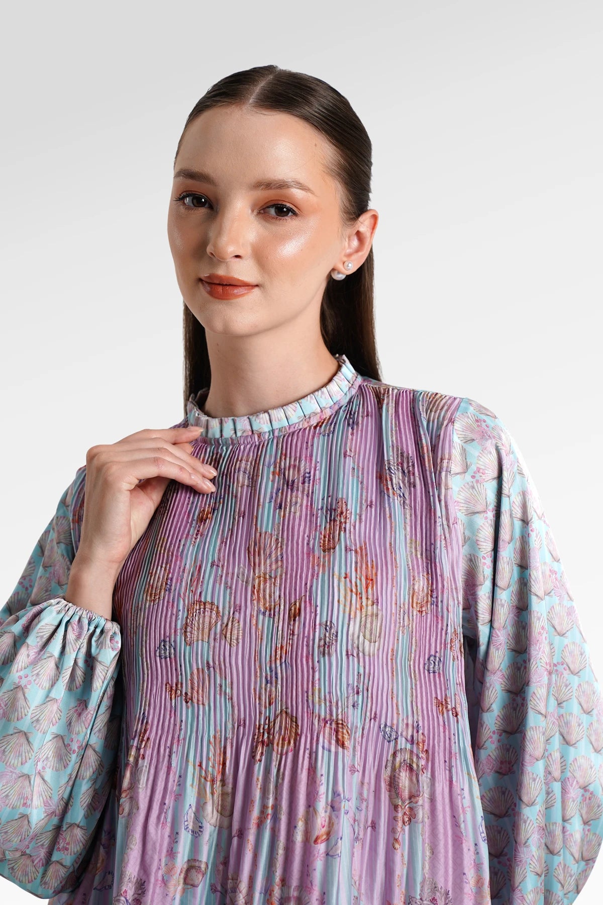 Secret Of The Sea Pleated Blouse - Shell