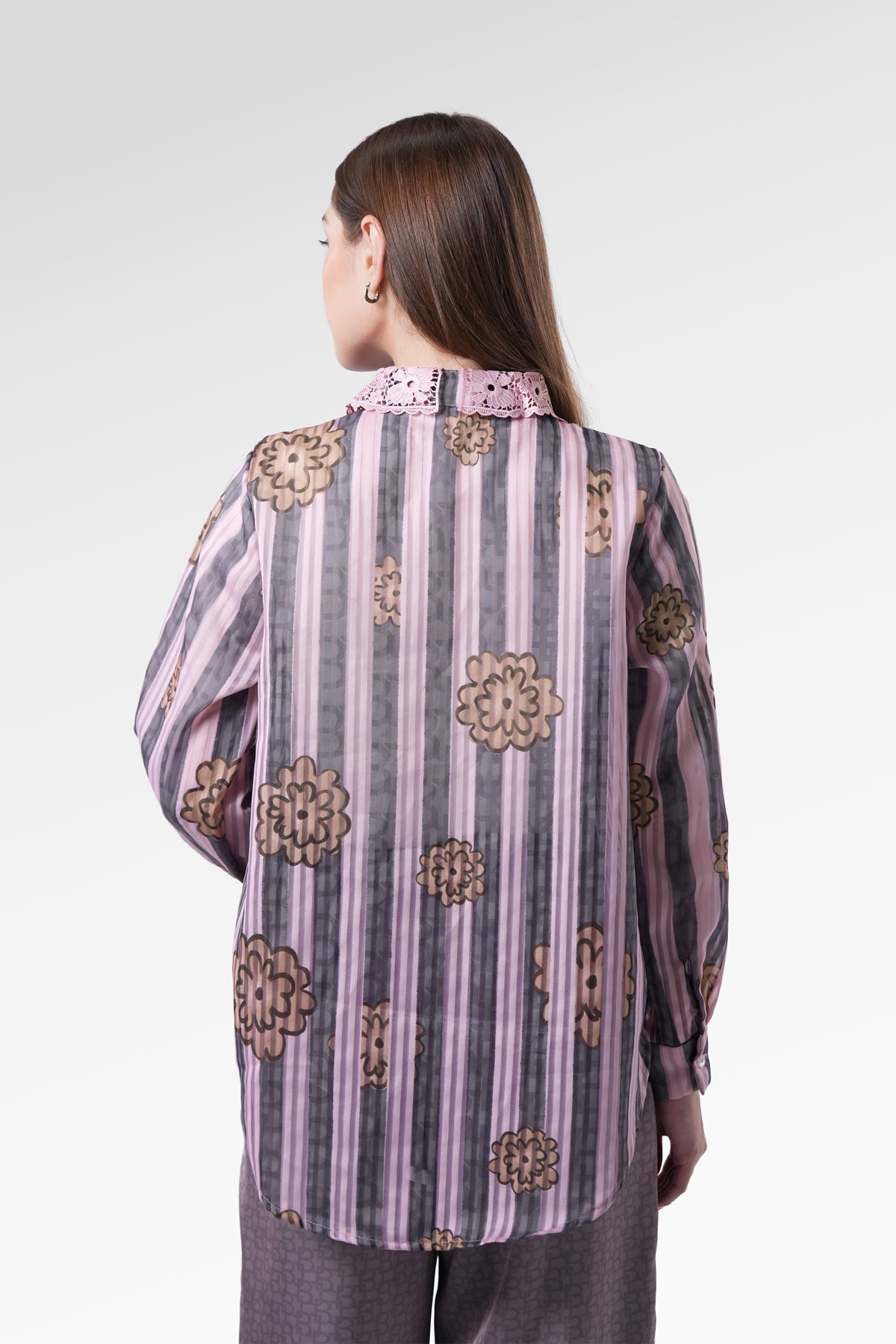 Selena Lace Collar Shirt - Brunia