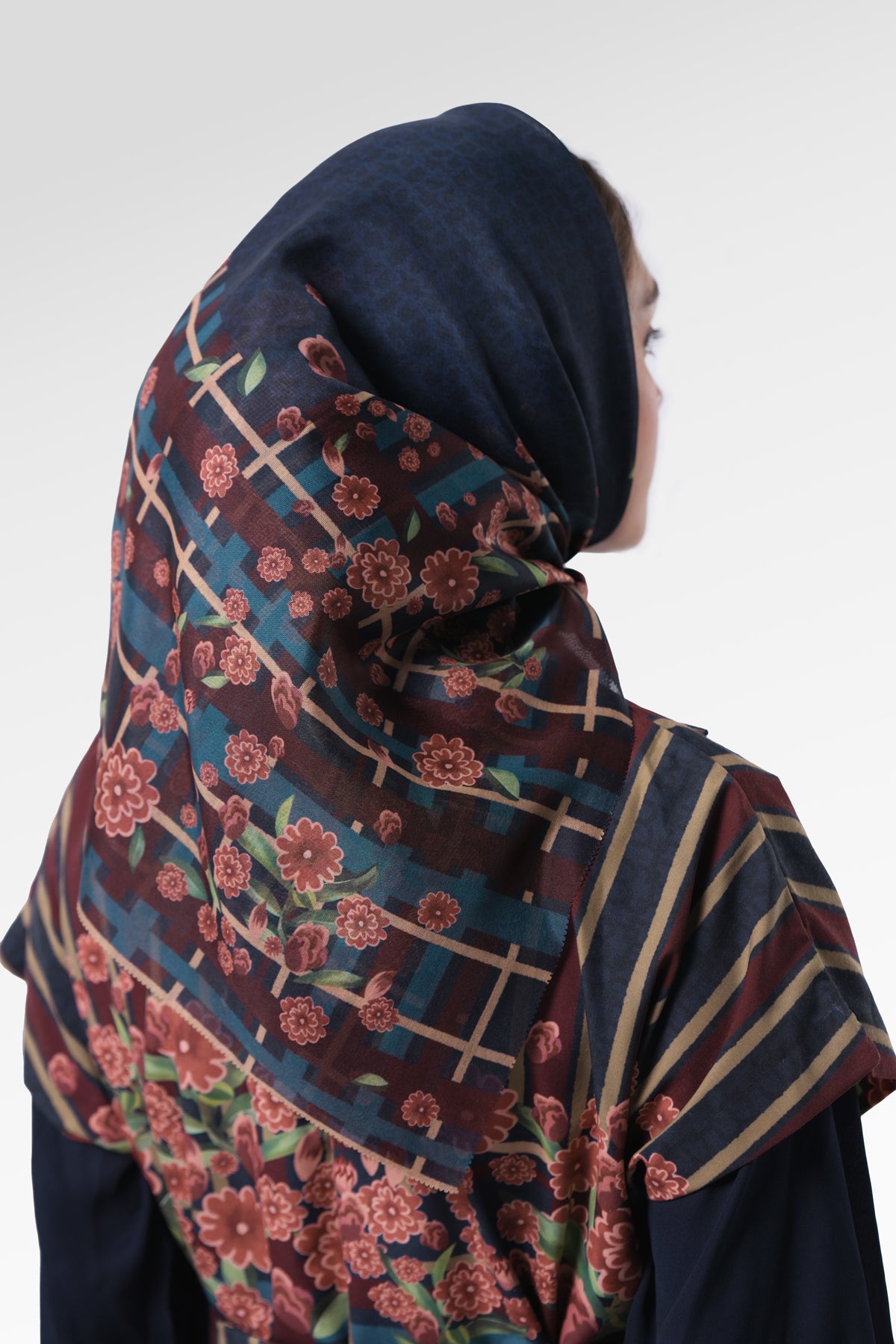 Selena Scarf - Notte
