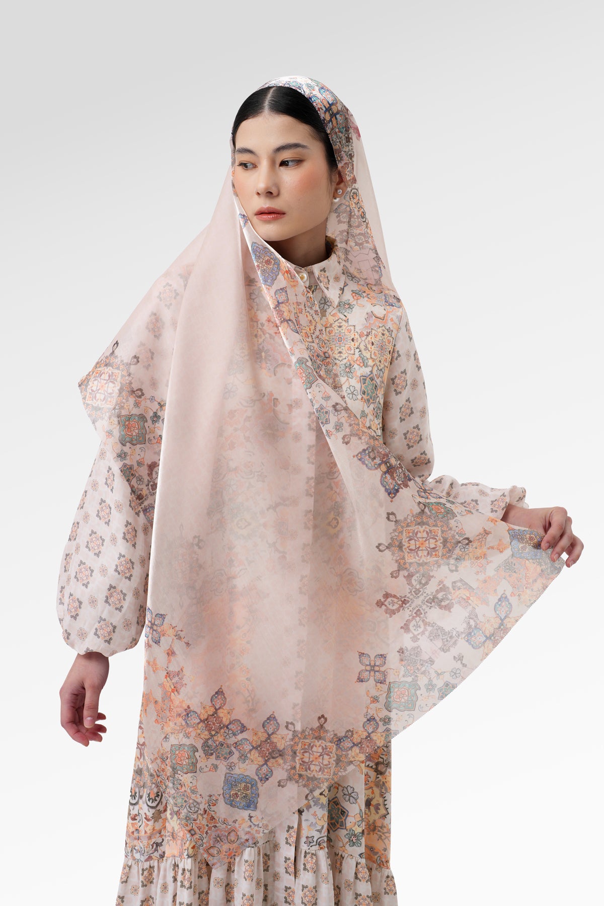 Marchesa Shawl - Amber