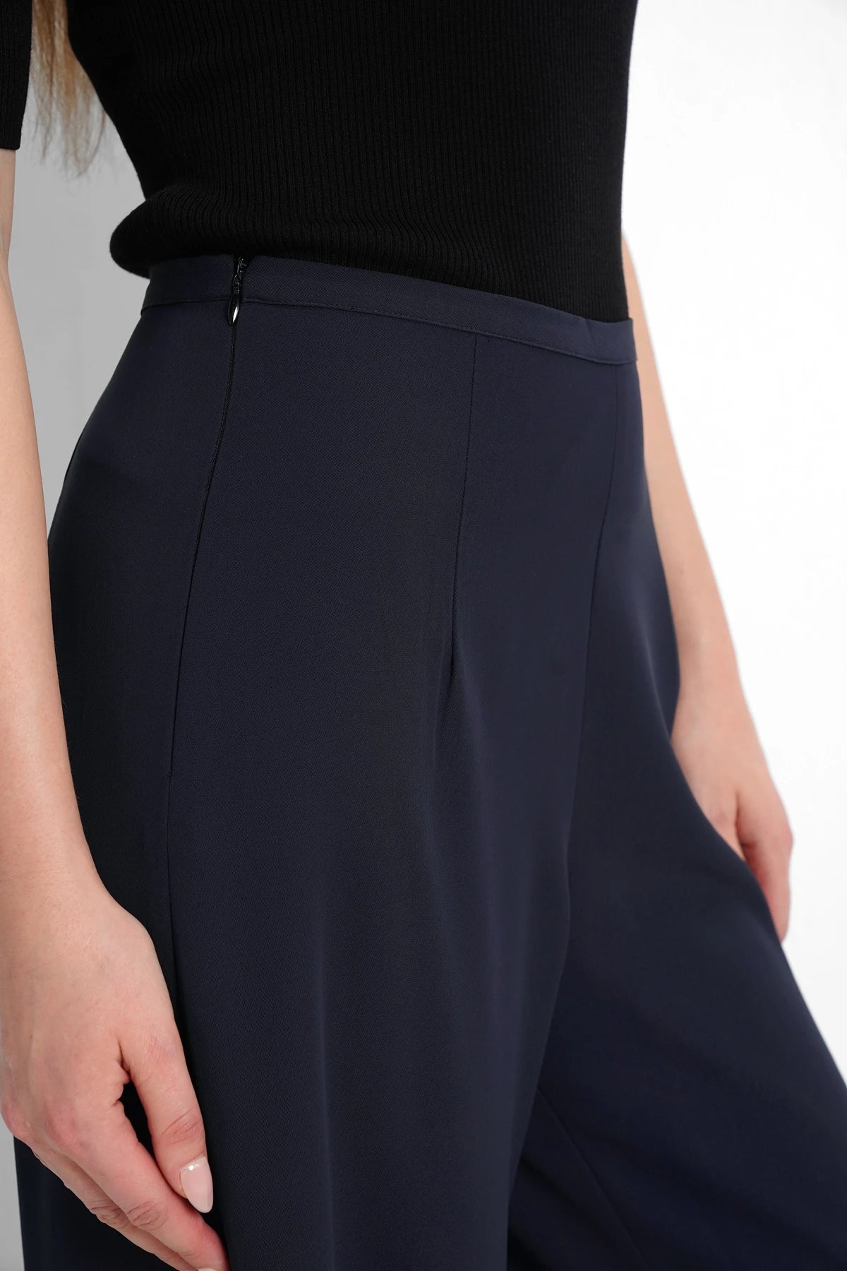 Side Closure Pants - Navy