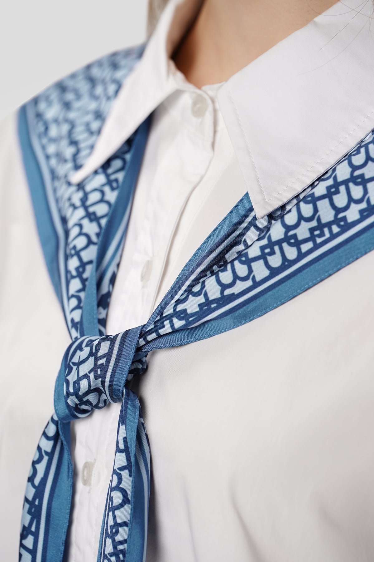 Signature Monogram Neck Scarf - Denim