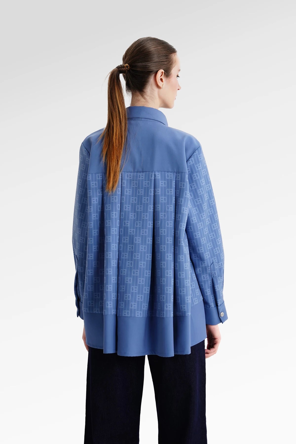The Monogram Embroidery Shirt - Timeless Blue