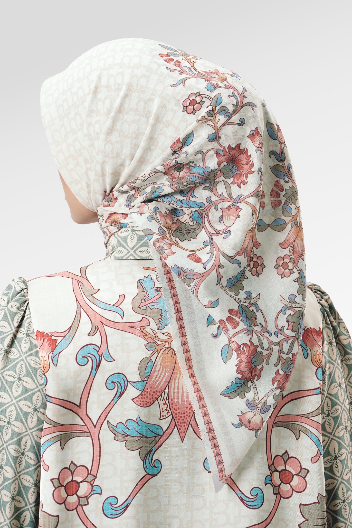 The Regal Scarf - Sandsage
