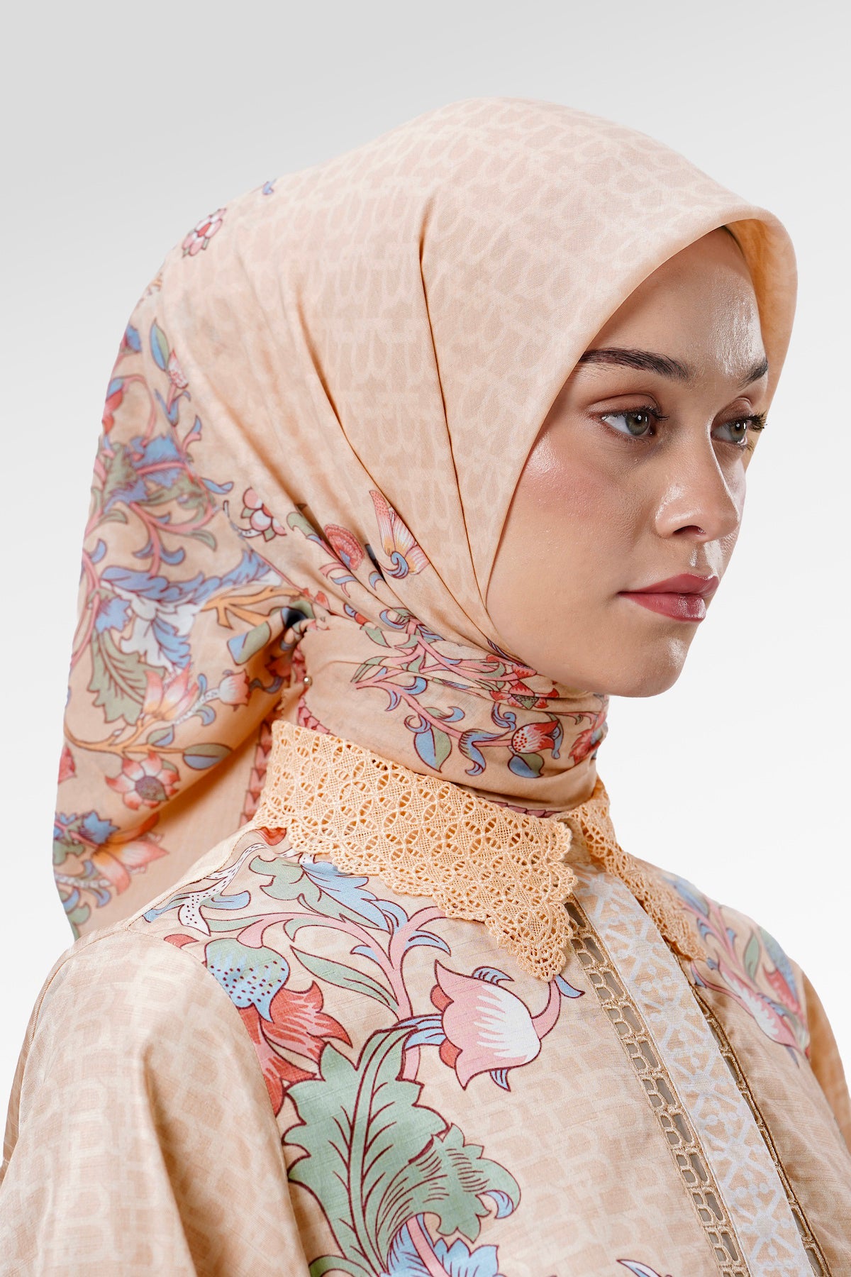 The Regal Scarf - Sungold