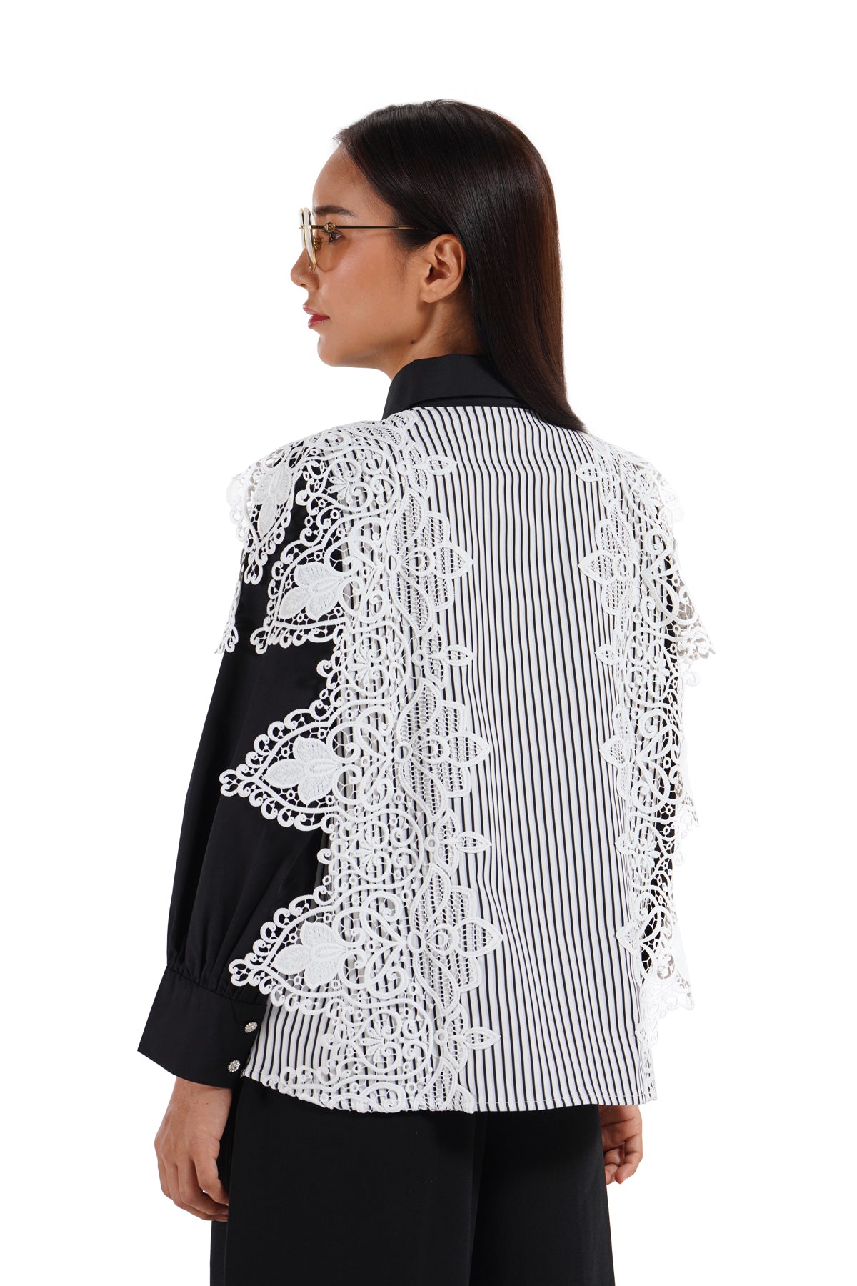 Vellara Lace Shirt - Monochrome