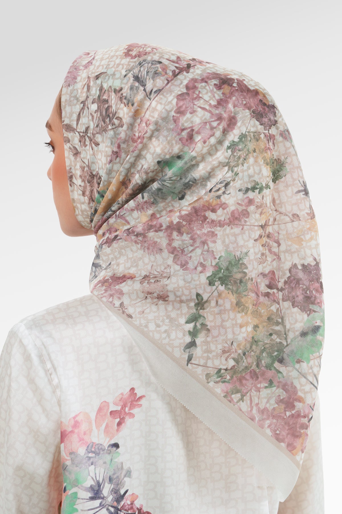 Viola Scarf - Peony