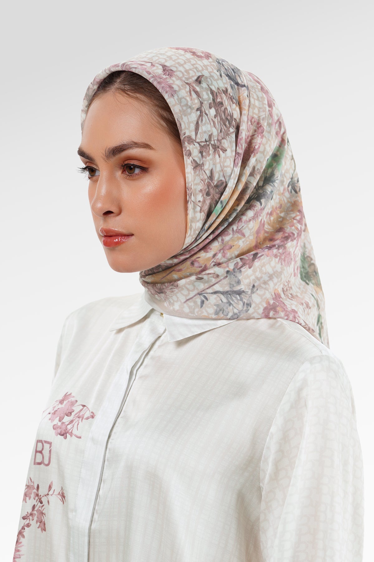 Viola Scarf - Peony