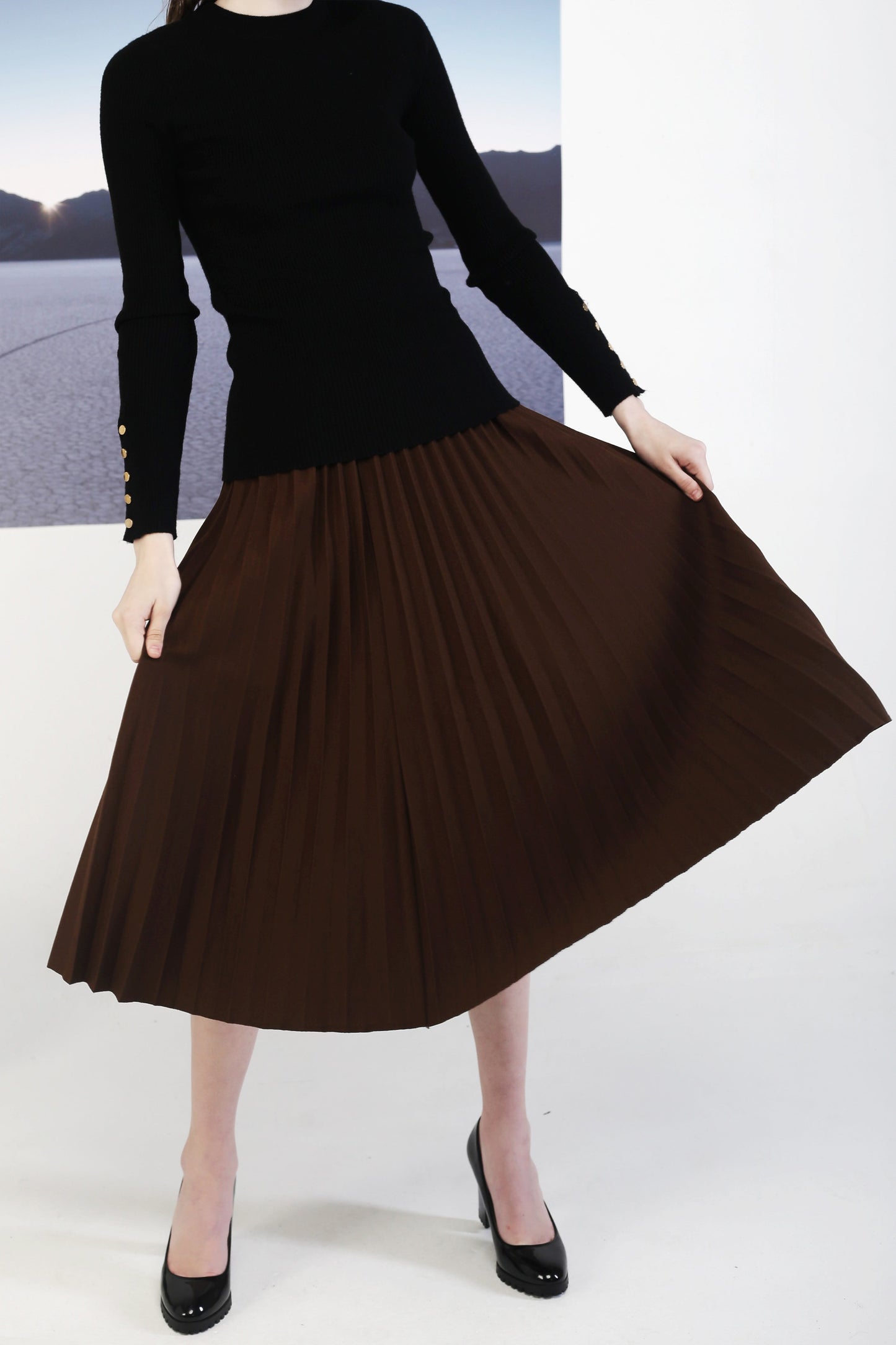 Pleats Me Skirt Tan