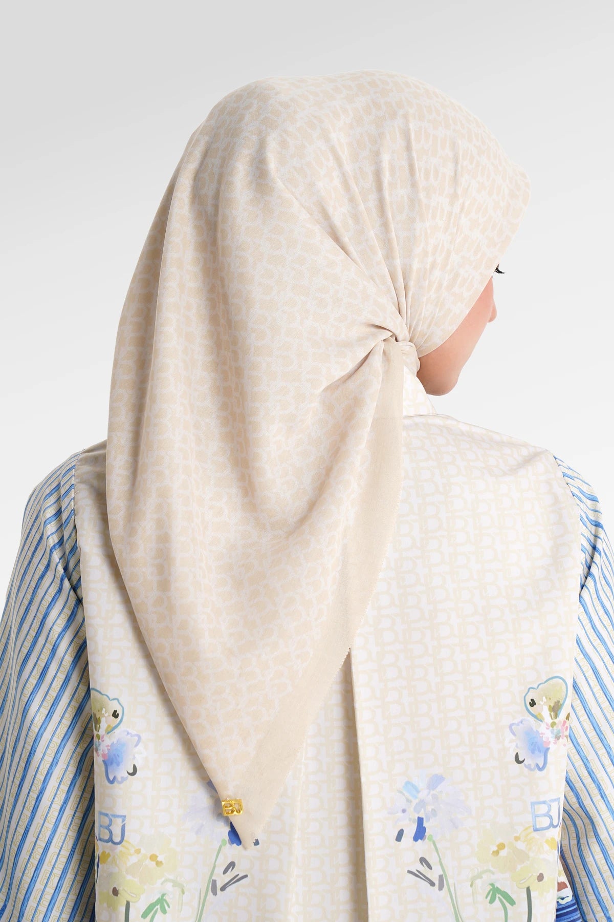 Signature Monogram Scarf - Monarch