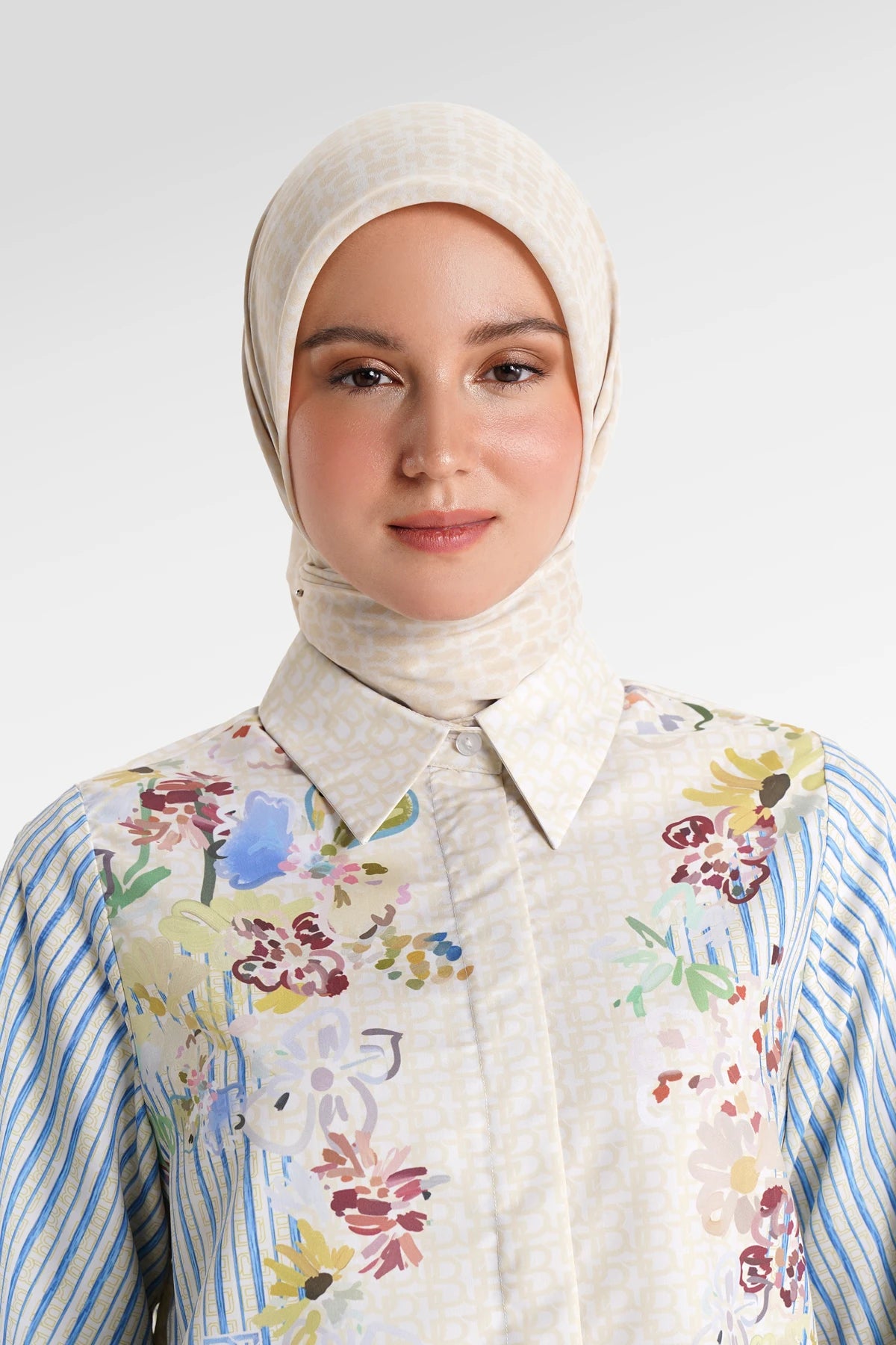 Signature Monogram Scarf - Monarch